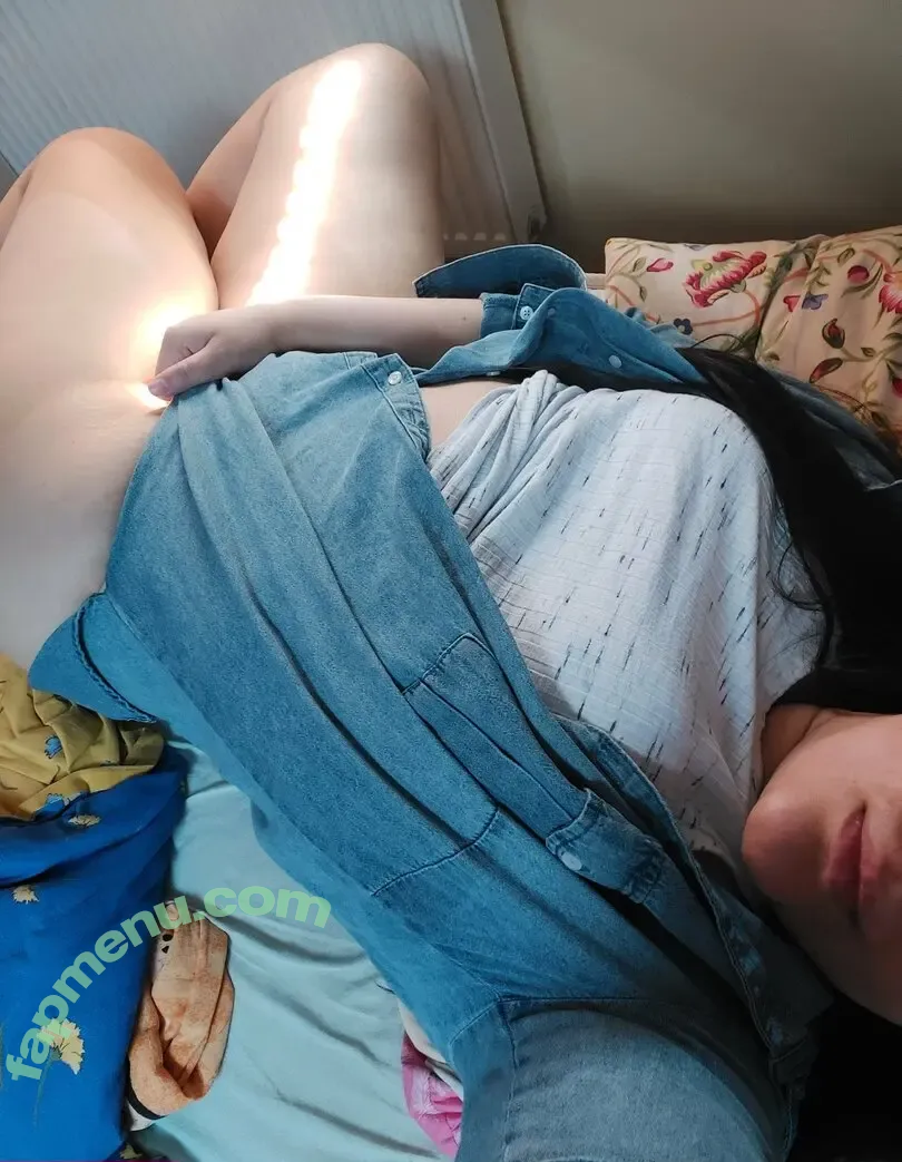 jennyhonney nude photo #0002 (jen.honney)