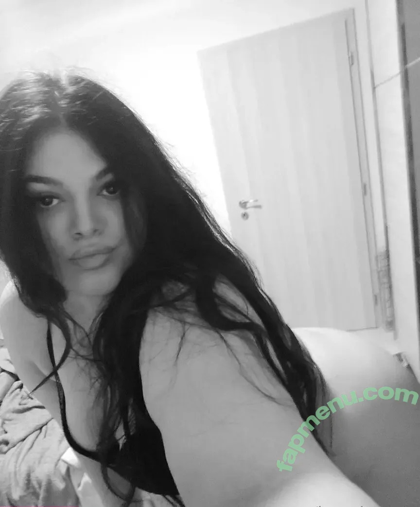 jennyhonney nude photo #0004 (jenny.honney.96)