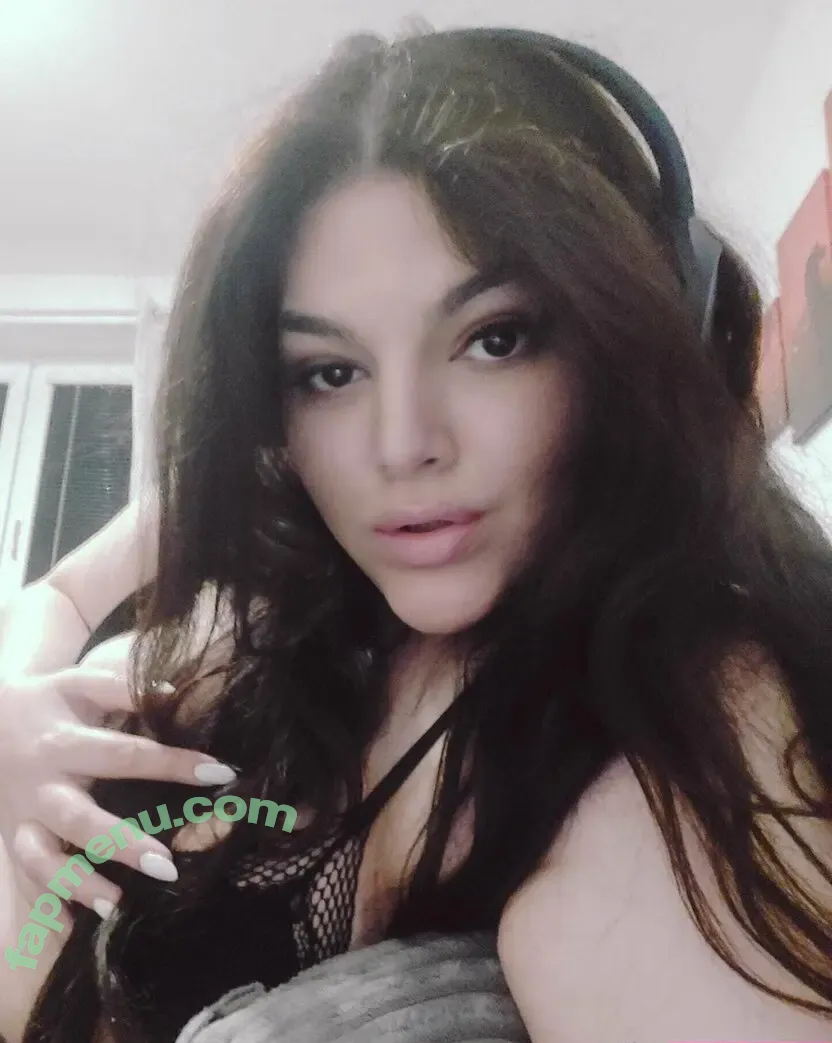 jennyhonney nude photo #0005 (jenny.honney.96)