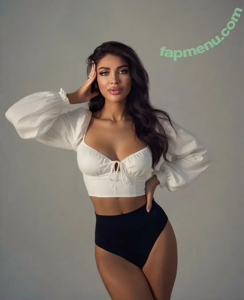 jennyluxe nude photo #0027 (jennyluxebraids)