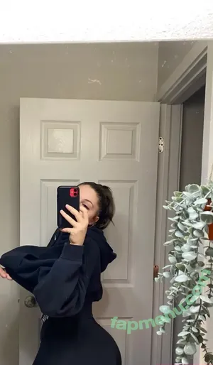 jennypetersonnn / jennyypeterss nude photo #0001