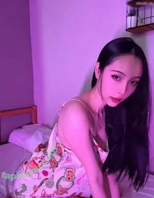 jennypinky / JennySuen10 / jennifer_onye nude photo #0478