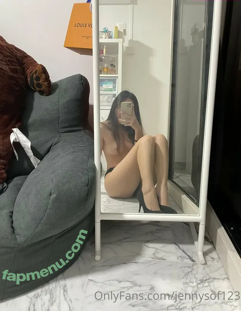 jennysof123 nude photo #0007 (jennysof)