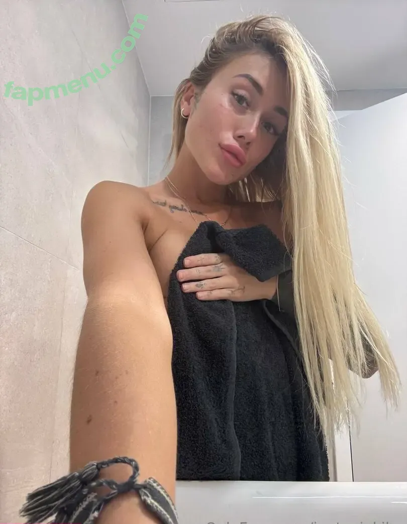 jentvojekiks nude photo #0011 (jentvojekiks)