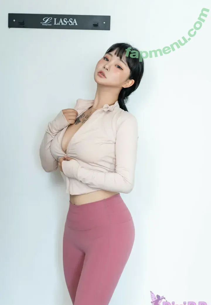 Jeon Bo Yeon nude photo #0043 (Jeon Bo Yeon)