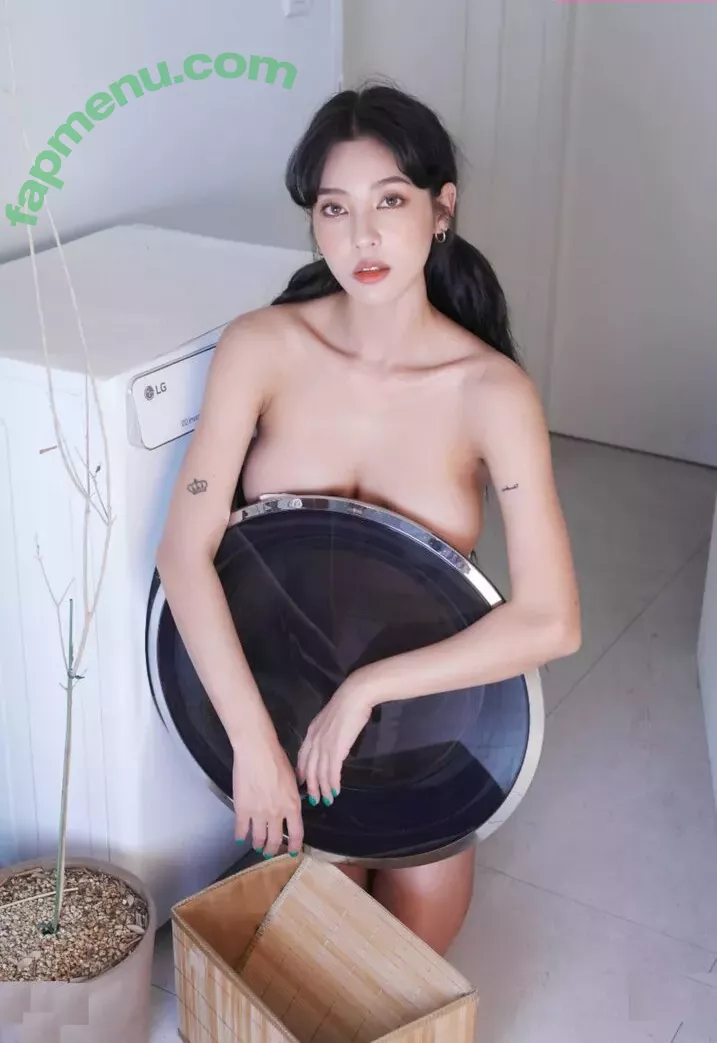 Jeon Jisu nude photo #0185 (G.su / jeonjisu92 / 지구지수)