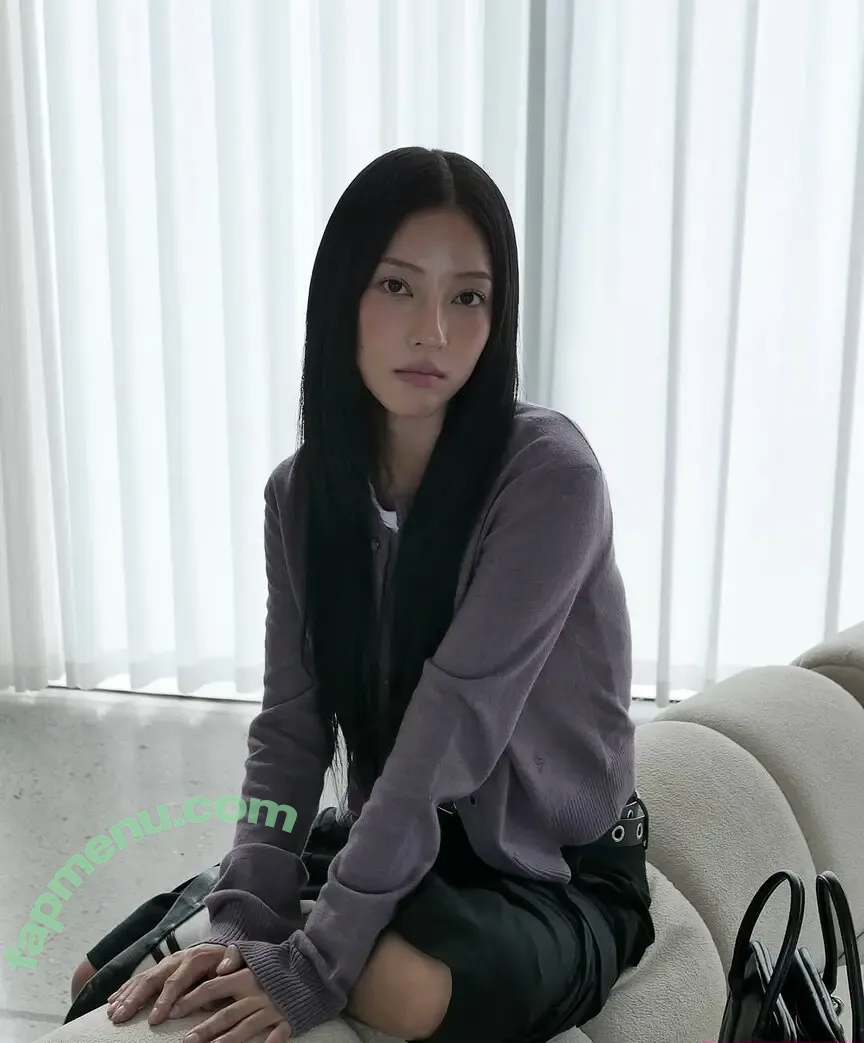 Jeon Jisu nude photo #0744 (G.su / jeonjisu92 / 지구지수)