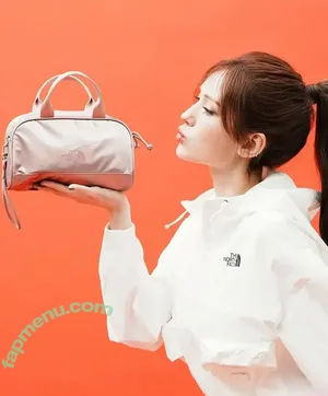 Jeon Somi / ENNIK SOMI / somsomi0309 nude photo #0296