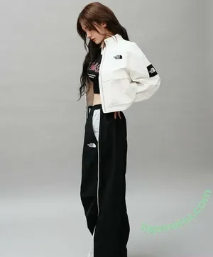 Jeon Somi / ENNIK SOMI / somsomi0309 nude photo #0299