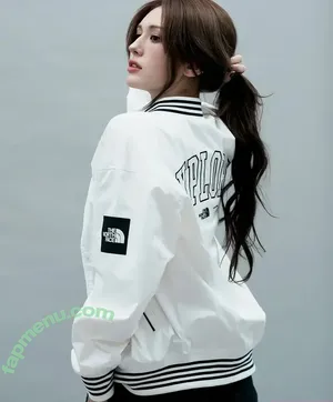 Jeon Somi / ENNIK SOMI / somsomi0309 nude photo #0307