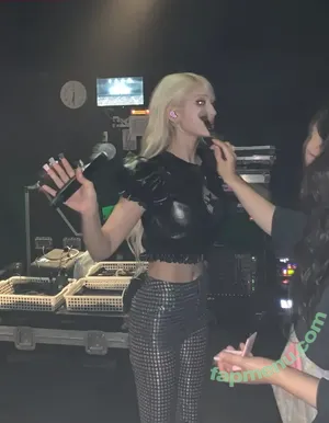 Jeon Somi / ENNIK SOMI / somsomi0309 nude photo #0474