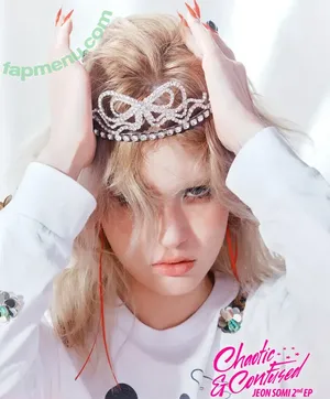 Jeon Somi / ENNIK SOMI / somsomi0309 nude photo #0478