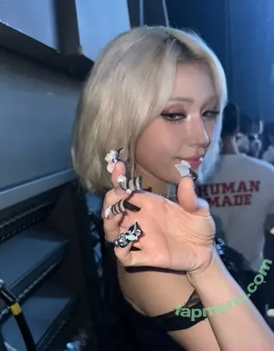 Jeon Somi / ENNIK SOMI / somsomi0309 nude photo #0510