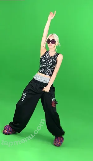 Jeon Somi / ENNIK SOMI / somsomi0309 nude photo #0613