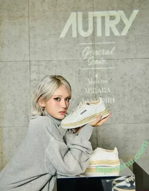 Jeon Somi / ENNIK SOMI / somsomi0309 nude photo #0693