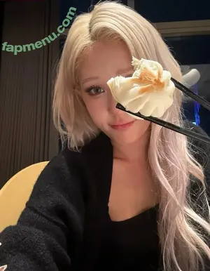 Jeon Somi / ENNIK SOMI / somsomi0309 nude photo #0818