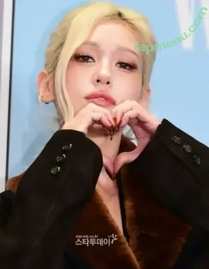 Jeon Somi / ENNIK SOMI / somsomi0309 nude photo #0850