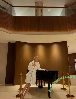 Jeon Somi / ENNIK SOMI / somsomi0309 nude photo #0906