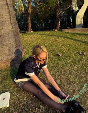 Jeon Somi / ENNIK SOMI / somsomi0309 nude photo #0940