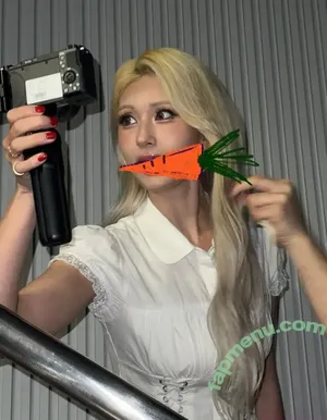 Jeon Somi / ENNIK SOMI / somsomi0309 nude photo #0950