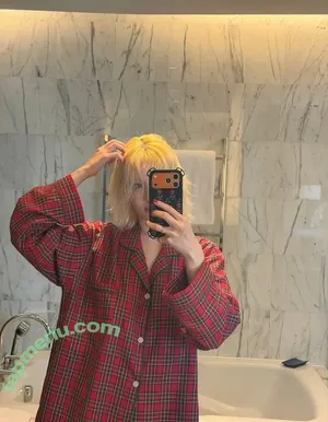 Jeon Somi / ENNIK SOMI / somsomi0309 nude photo #0974