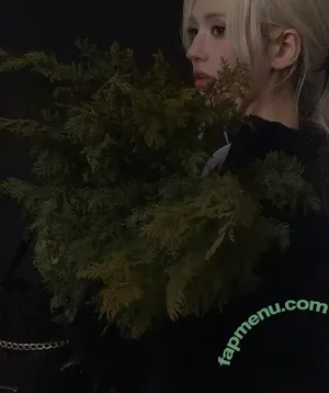 Jeon Somi / ENNIK SOMI / somsomi0309 nude photo #0977