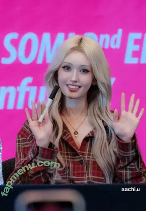 Jeon Somi / ENNIK SOMI / somsomi0309 nude photo #0986