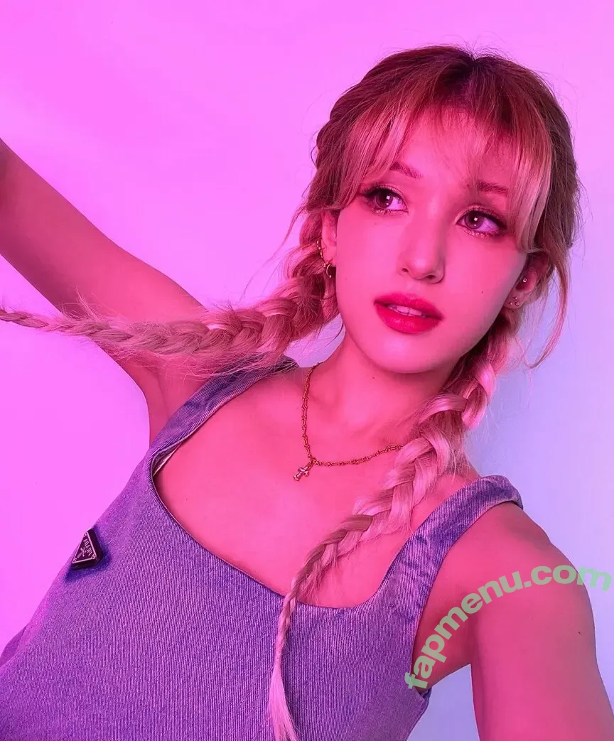 Jeon Somi nude photo #0001 (ENNIK SOMI / somsomi0309)