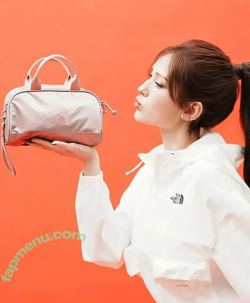 Jeon Somi nude photo #0296 (ENNIK SOMI / somsomi0309)