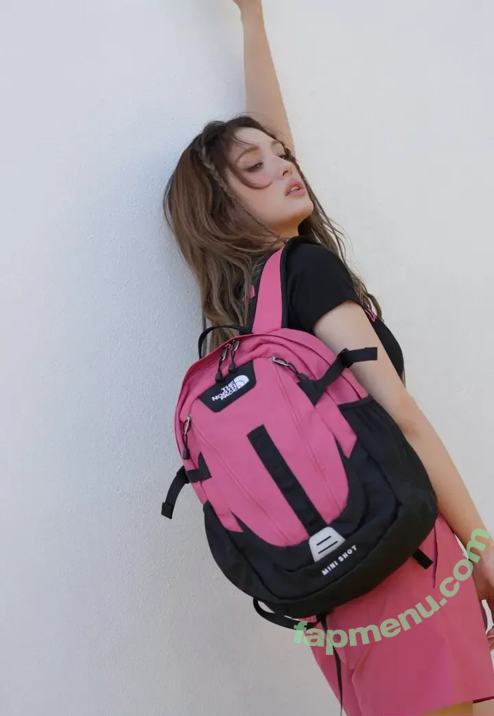 Jeon Somi nude photo #0449 (ENNIK SOMI / somsomi0309)