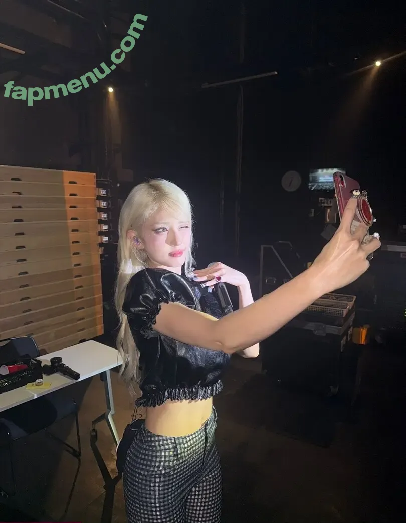 Jeon Somi nude photo #0477 (ENNIK SOMI / somsomi0309)