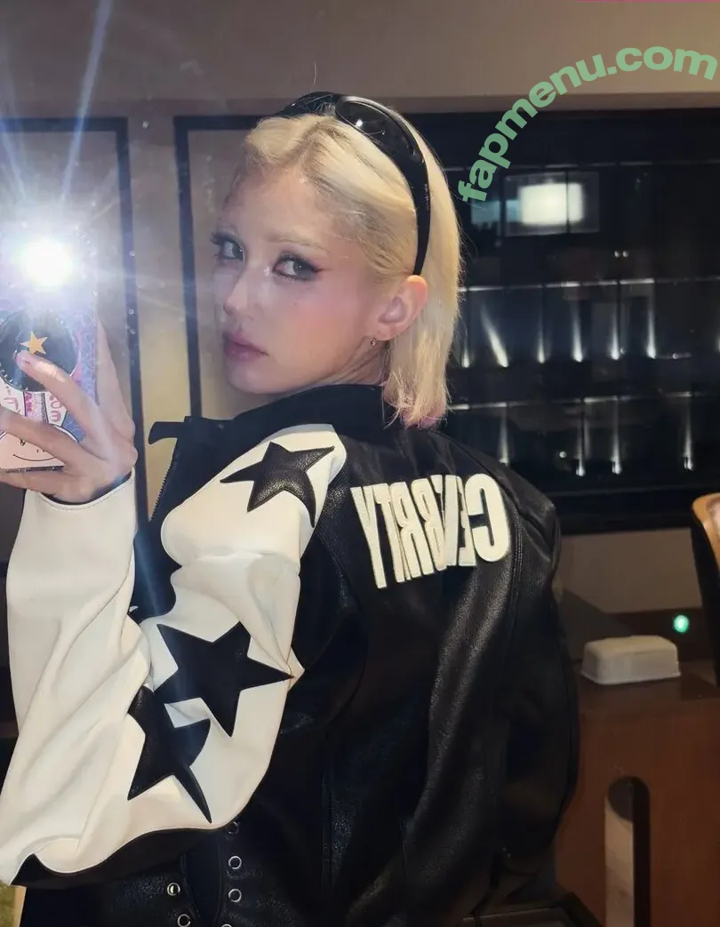 Jeon Somi nude photo #0709 (ENNIK SOMI / somsomi0309)