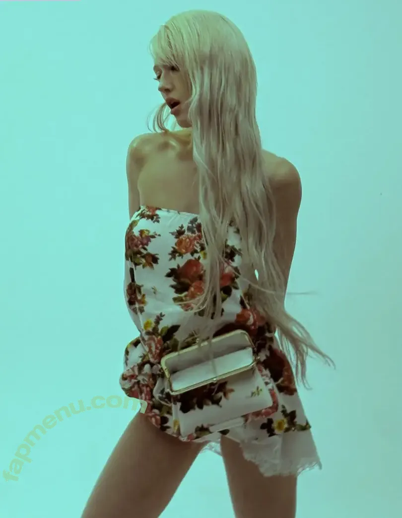 Jeon Somi nude photo #0761 (ENNIK SOMI / somsomi0309)