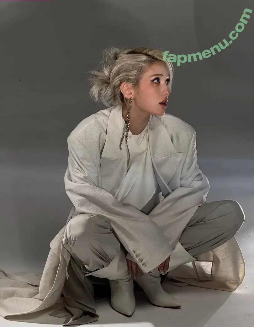 Jeon Somi nude photo #0766 (ENNIK SOMI / somsomi0309)