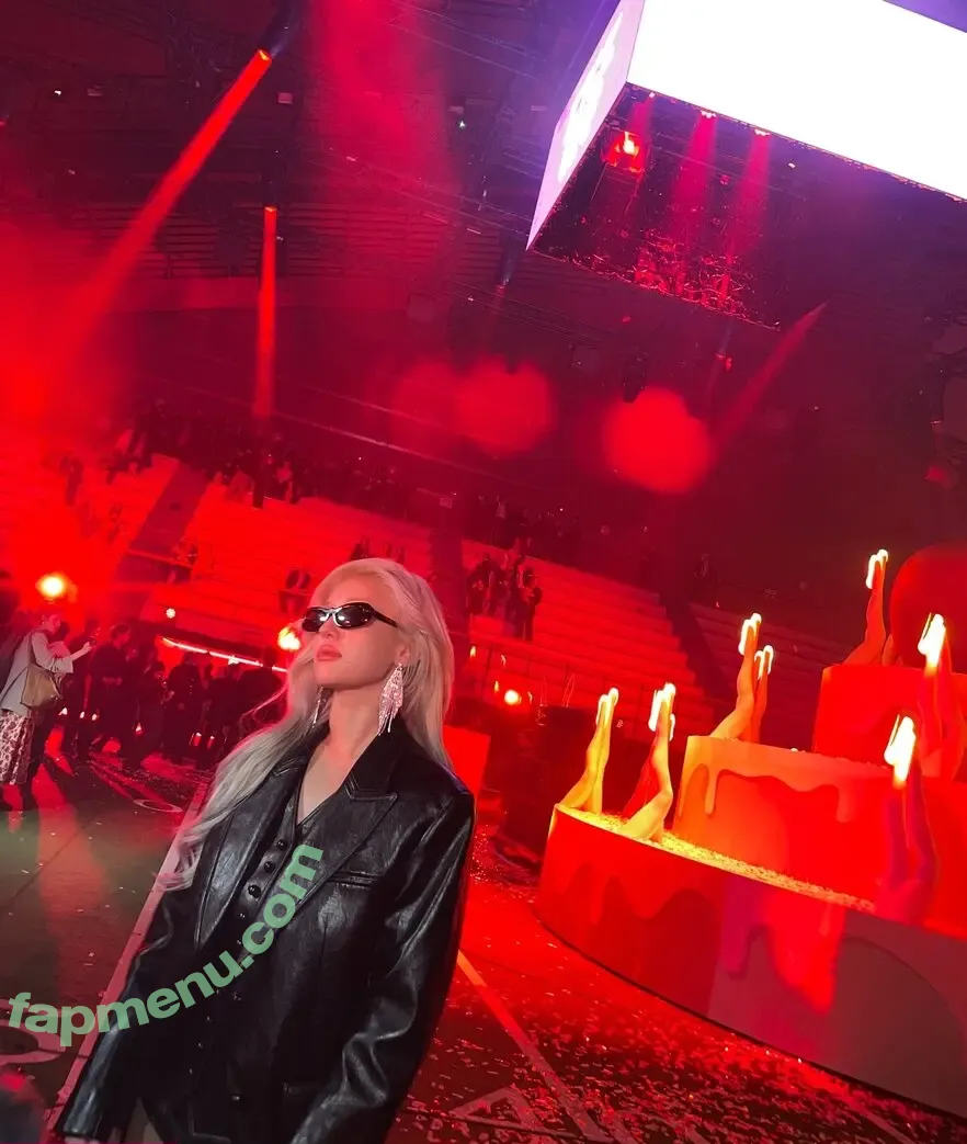 Jeon Somi nude photo #0783 (ENNIK SOMI / somsomi0309)