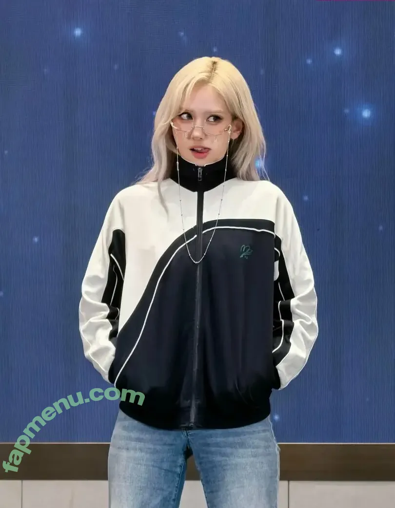 Jeon Somi nude photo #0805 (ENNIK SOMI / somsomi0309)