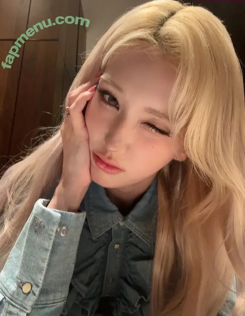 Jeon Somi nude photo #0824 (ENNIK SOMI / somsomi0309)