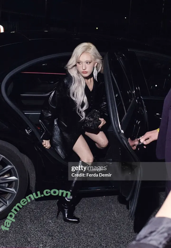 Jeon Somi nude photo #0860 (ENNIK SOMI / somsomi0309)