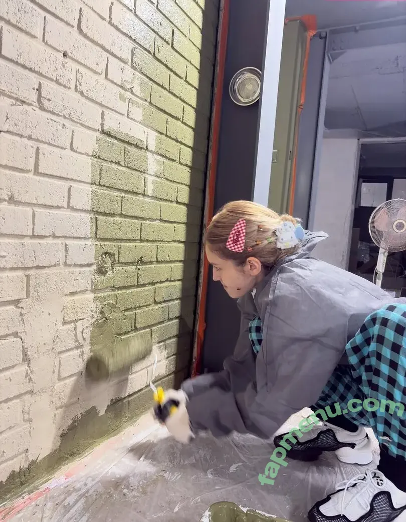 Jeon Somi nude photo #0891 (ENNIK SOMI / somsomi0309)