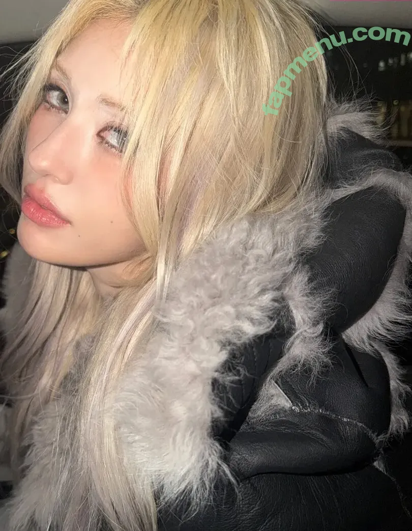 Jeon Somi nude photo #0960 (ENNIK SOMI / somsomi0309)