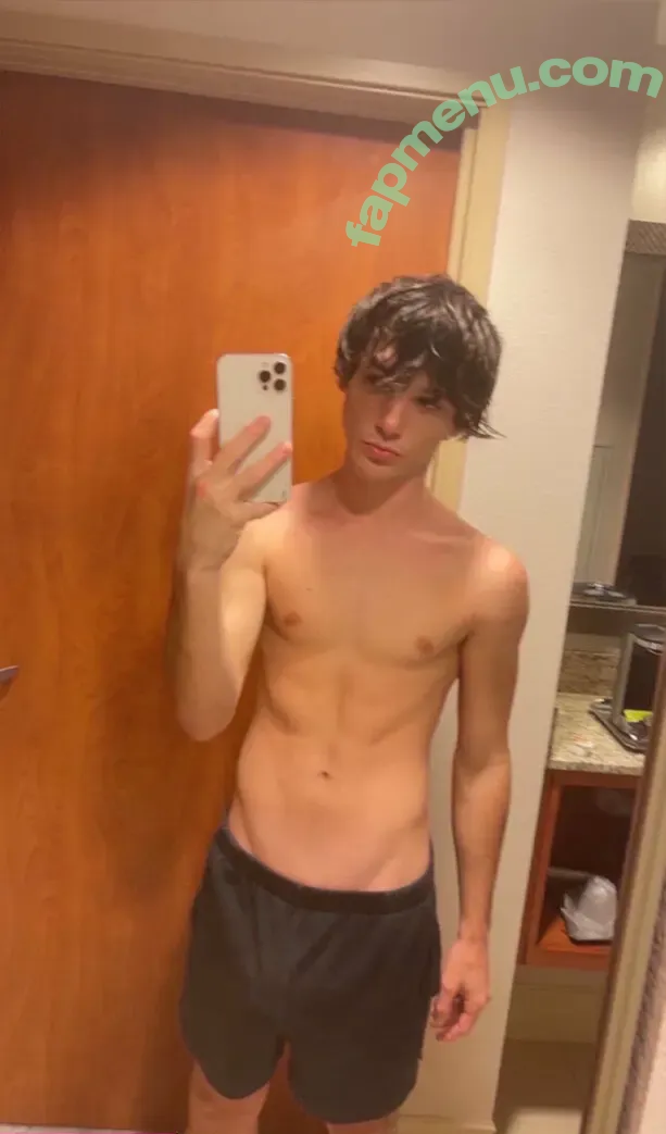 jeradfree nude photo #0004 (jaredfreid)