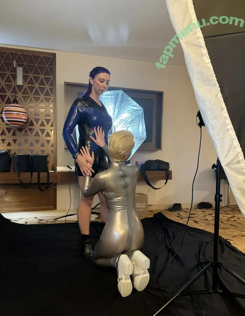 Jerikandra nude photo #0356 (JerikandraLatex)