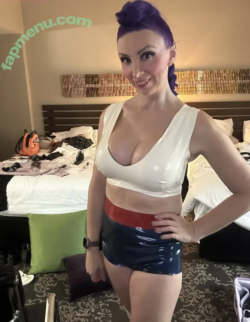 Jerikandra nude photo #0362 (JerikandraLatex)