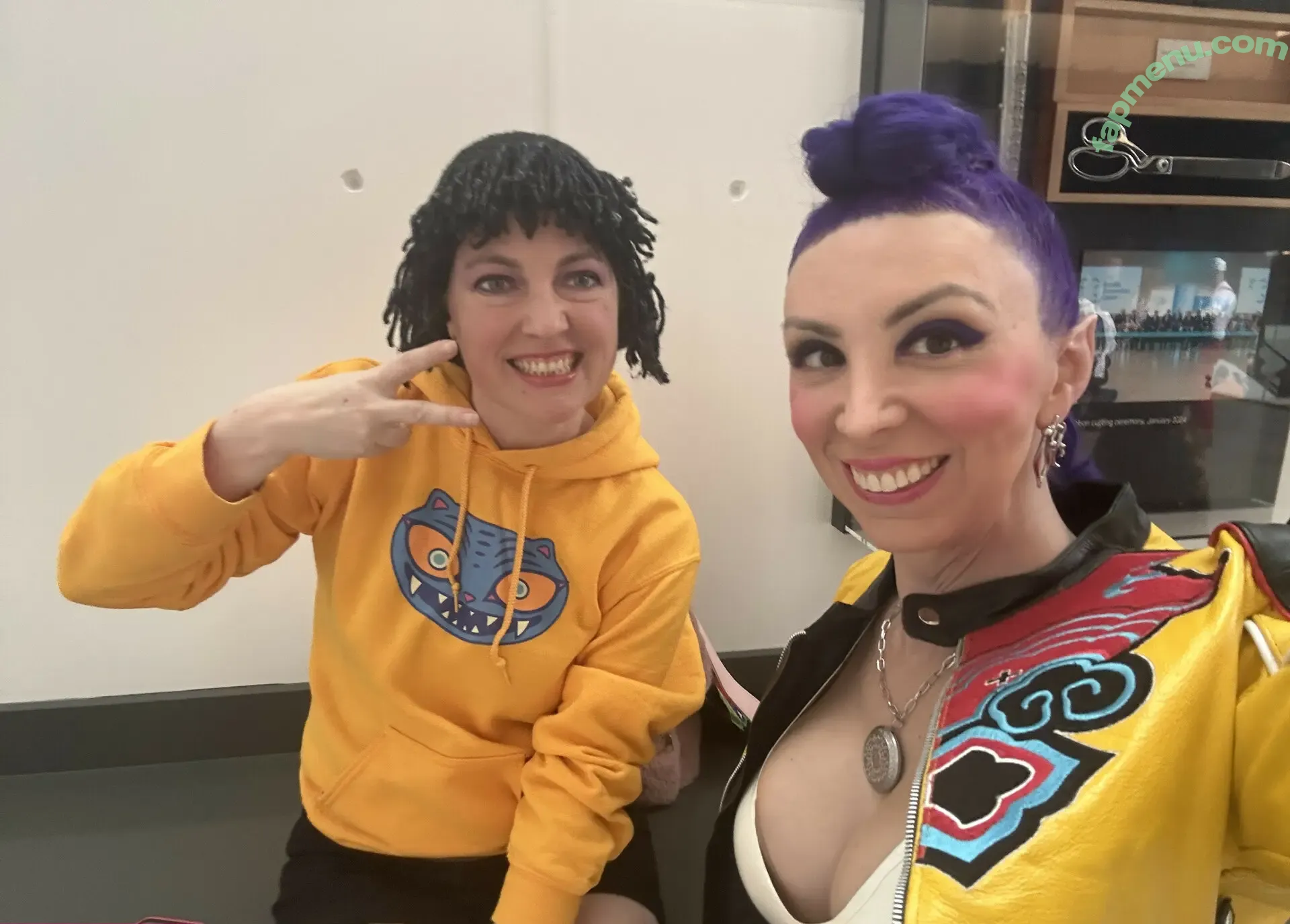 Jerikandra nude photo #0385 (JerikandraLatex)