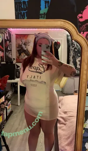  nude photo #0005