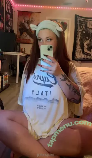  nude photo #0006