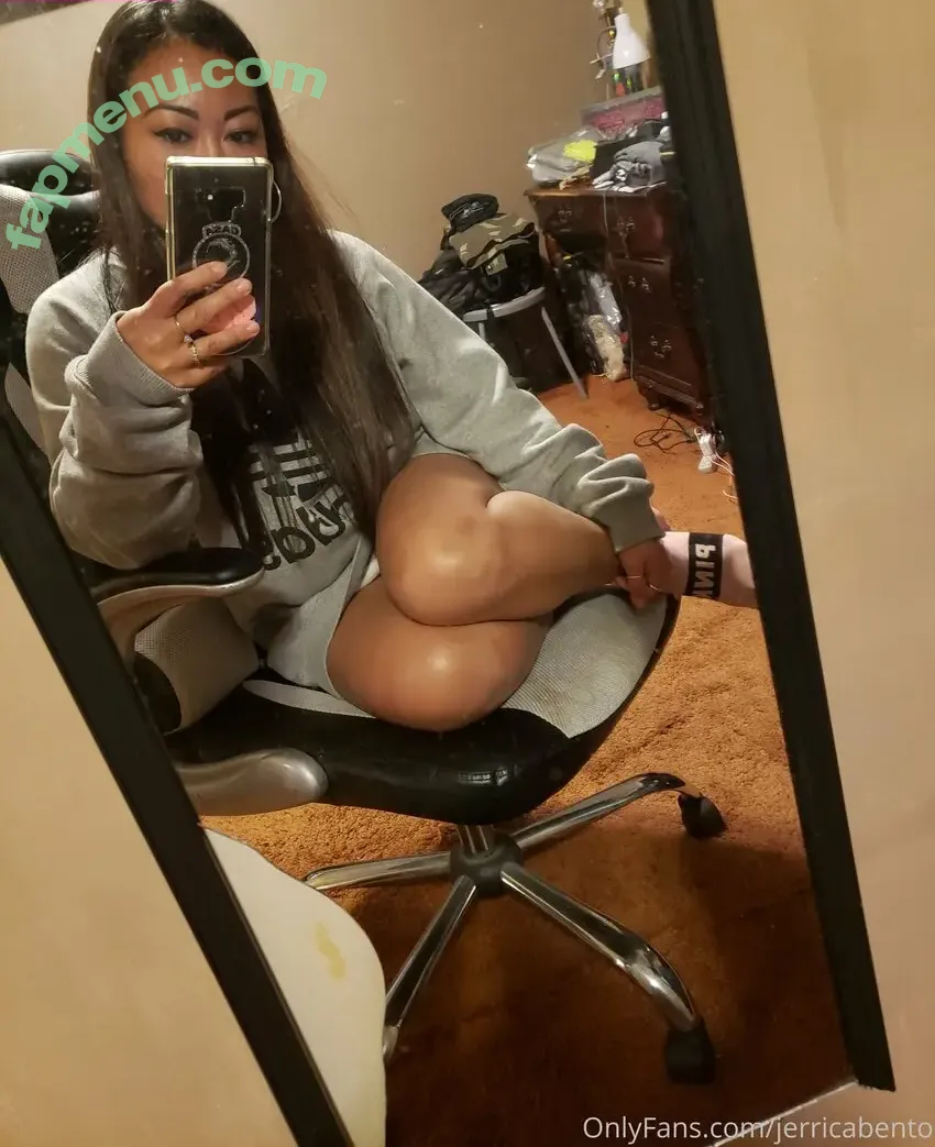 jerricabento nude photo #0026 (barbiemetalninjahologram)