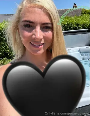  nude photo #0004