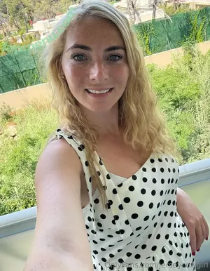  nude photo #0007