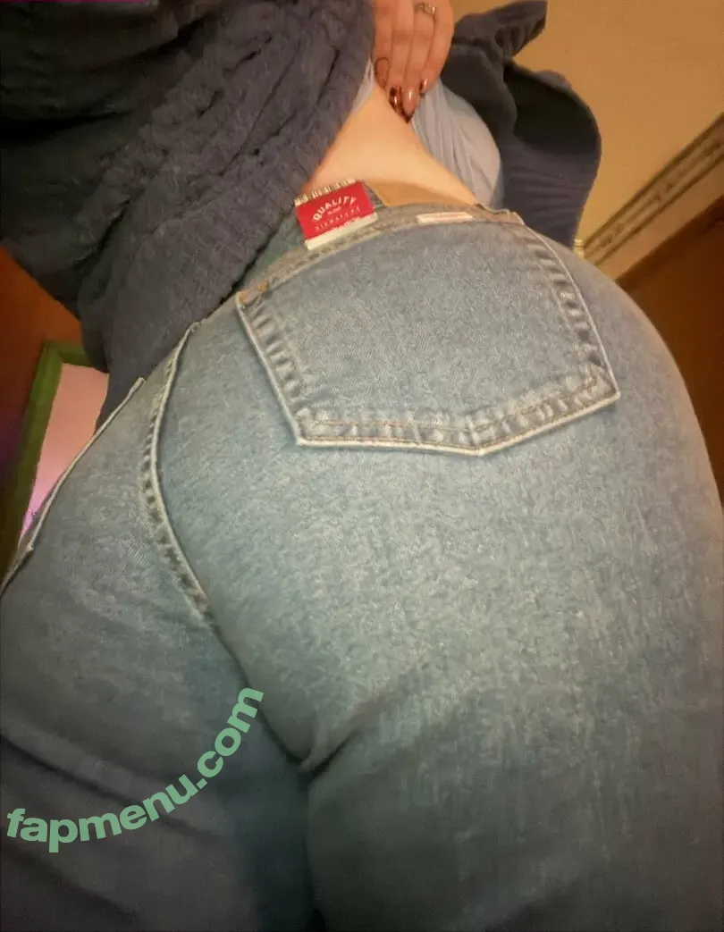 jerseywhor3 nude photo #0058 (c.ait / jersey_wahoos)